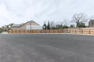 3357 Buckingham, Clovis, CA 93619 - Photo 64