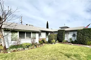3823 E Holland, Fresno, CA 93726 - Photo 2