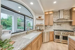 9381 N Woodmont Dr, Fresno, CA 93720 - Photo 36