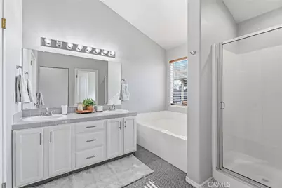 6615 N Babigian, Fresno, CA 93722 - Photo 26