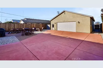 956 J, Los Banos, CA 93635 - Photo 6