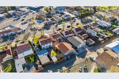 956 J, Los Banos, CA 93635 - Photo 30