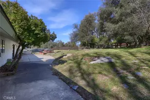 31729 Cherokee, Coarsegold, CA 93614 - Photo 44