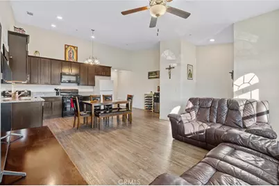 1237 E Orange Street, Avenal, CA 93204 - Photo 4