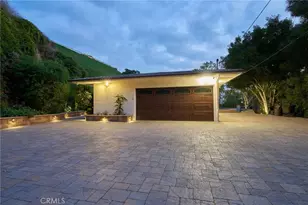 1752 Thurber Pl, Burbank, CA 91501 - Photo 4