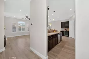 1563 E Via Mirasol, Fresno, CA 93730 - Photo 10