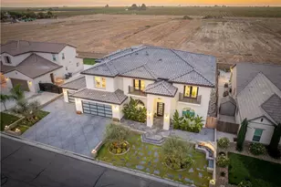 402 S Michelle, Kerman, CA 93630 - Photo 4