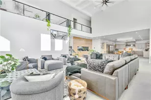 402 S Michelle, Kerman, CA 93630 - Photo 12