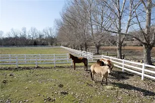 36039 Cranmore Ln, Auberry, CA 93602 - Photo 10