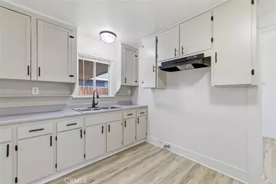 216 Decatur Street, Bakersfield, CA 93308 - Photo 20