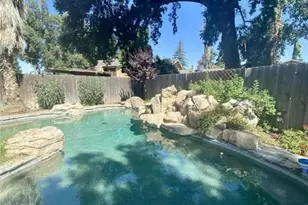 4800 W Crowley Ct, Visalia, CA 93291 - Photo 8