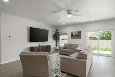 775 775 Kimball Lane, Hanford, CA 93230 - Photo 6