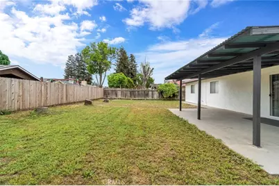 1176 Seneca, Madera, CA 93637 - Photo 28