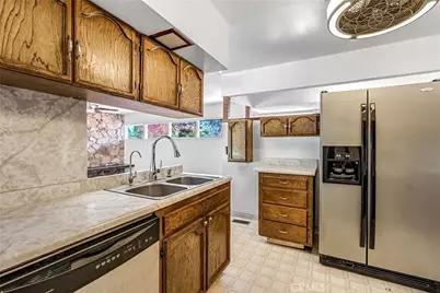 5694 N Winchester, Fresno, CA 93704 - Photo 10