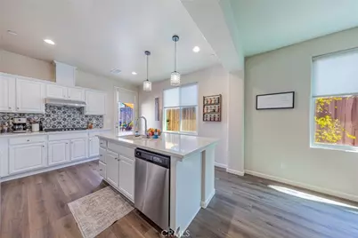 3919 Portals, Clovis, CA 93619 - Photo 28