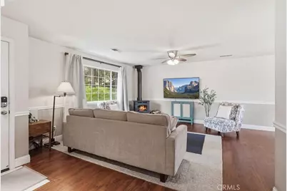 50047 Hangtree, Oakhurst, CA 93644 - Photo 8
