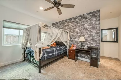 1817 N Phillip, Clovis, CA 93619 - Photo 20