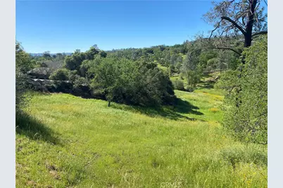 17 Titan Way Way, Coarsegold, CA 93614 - Photo 2