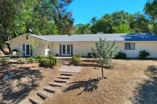 39406 John West Rd, Oakhurst, CA 93644 - Photo 1