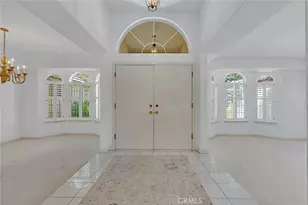 9484 N Woodmont Dr, Fresno, CA 93720 - Photo 8