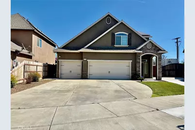 2220 N. Shady Street, Visalia, CA 93291 - Photo 1