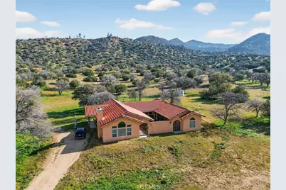 11701 Back Canyon Road, Caliente, CA 93518 - Photo 6