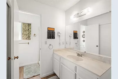 5197 E Hamilton, Fresno, CA 93727 - Photo 26
