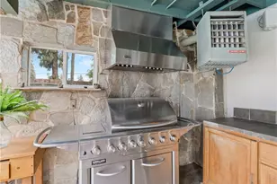 5197 E Hamilton, Fresno, CA 93727 - Photo 34