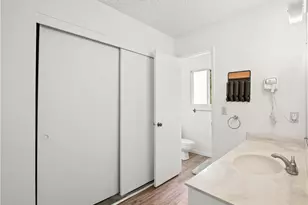 5197 E Hamilton, Fresno, CA 93727 - Photo 22