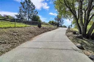 33867 Jennifer Ct, Coarsegold, CA 93614 - Photo 6