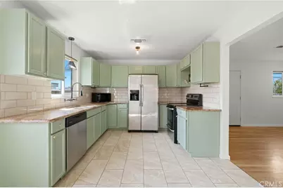 1931 N Douty, Hanford, CA 93230 - Photo 16