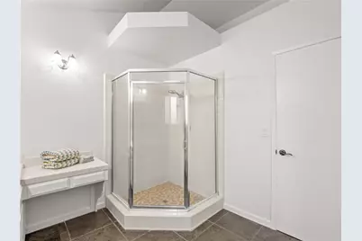 1631 E Deyoung, Fresno, CA 93720 - Photo 28