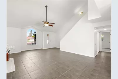 1631 E Deyoung, Fresno, CA 93720 - Photo 6