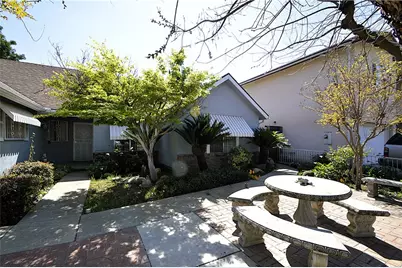 2037 E Decatur, Fresno, CA 93720 - Photo 4