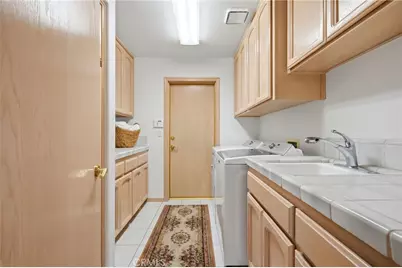 3403 E Vassar Court, Visalia, CA 93292 - Photo 46