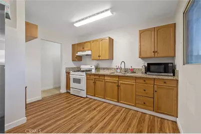 10840 Beverly Drive, Hanford, CA 93230 - Photo 22