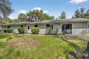 40790 Hwy 49, Oakhurst, CA 93644 - Photo 26