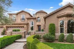 4918 W Bluff, Fresno, CA 93722 - Photo 6