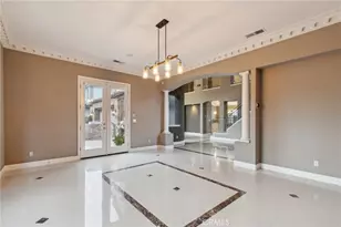 4918 W Bluff, Fresno, CA 93722 - Photo 50