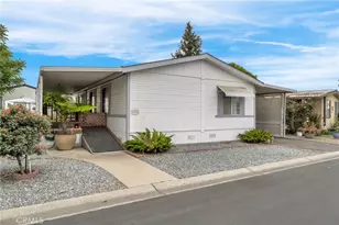 1218 E Cleveland Ave, Madera, CA 93638 - Photo 2
