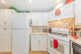 39737 Road 274, Bass Lake, CA 93604 - Photo 14