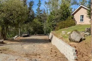 36919 Deer Path Cir, Coarsegold, CA 93614 - Photo 6