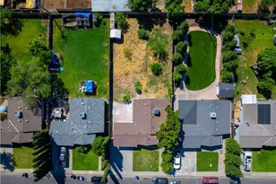 1570 E 26th, Merced, CA 95340 - Photo 8