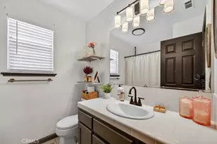 4752 W Mesa, Fresno, CA 93722 - Photo 30