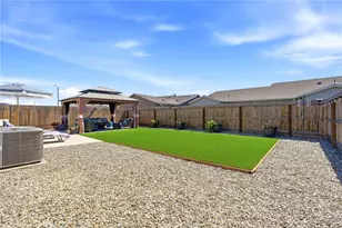 2587 W Heather, Hanford, CA 93230 - Photo 46