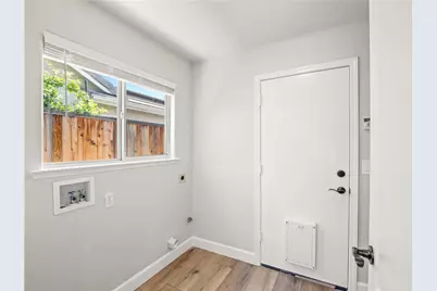 1582 E Revere, Fresno, CA 93720 - Photo 18