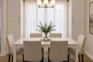 819 E 85th St, Los Angeles, CA 90001 - Photo 2
