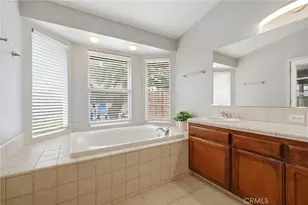 1155 W Julia Way, Hanford, CA 93230 - Photo 38