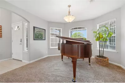 1155 W Julia Way, Hanford, CA 93230 - Photo 12