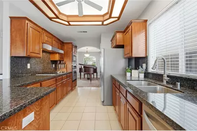 1155 W Julia Way, Hanford, CA 93230 - Photo 18